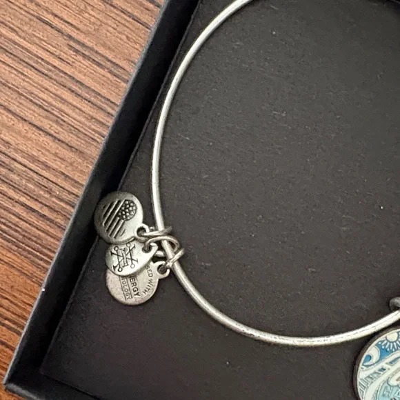 Alex and Ani Aloha  Bangle Bracelet - Picture 3 of 4